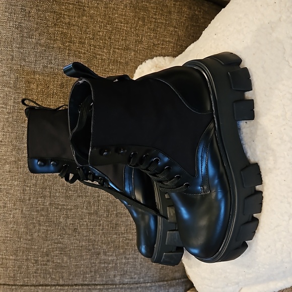 Source Unknown Shoes - Black combat boots